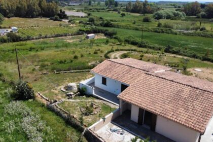 Doppelhaushälte in La Caletta mit 2000qm Grundstück, 08020 Siniscola (Italien), Haus